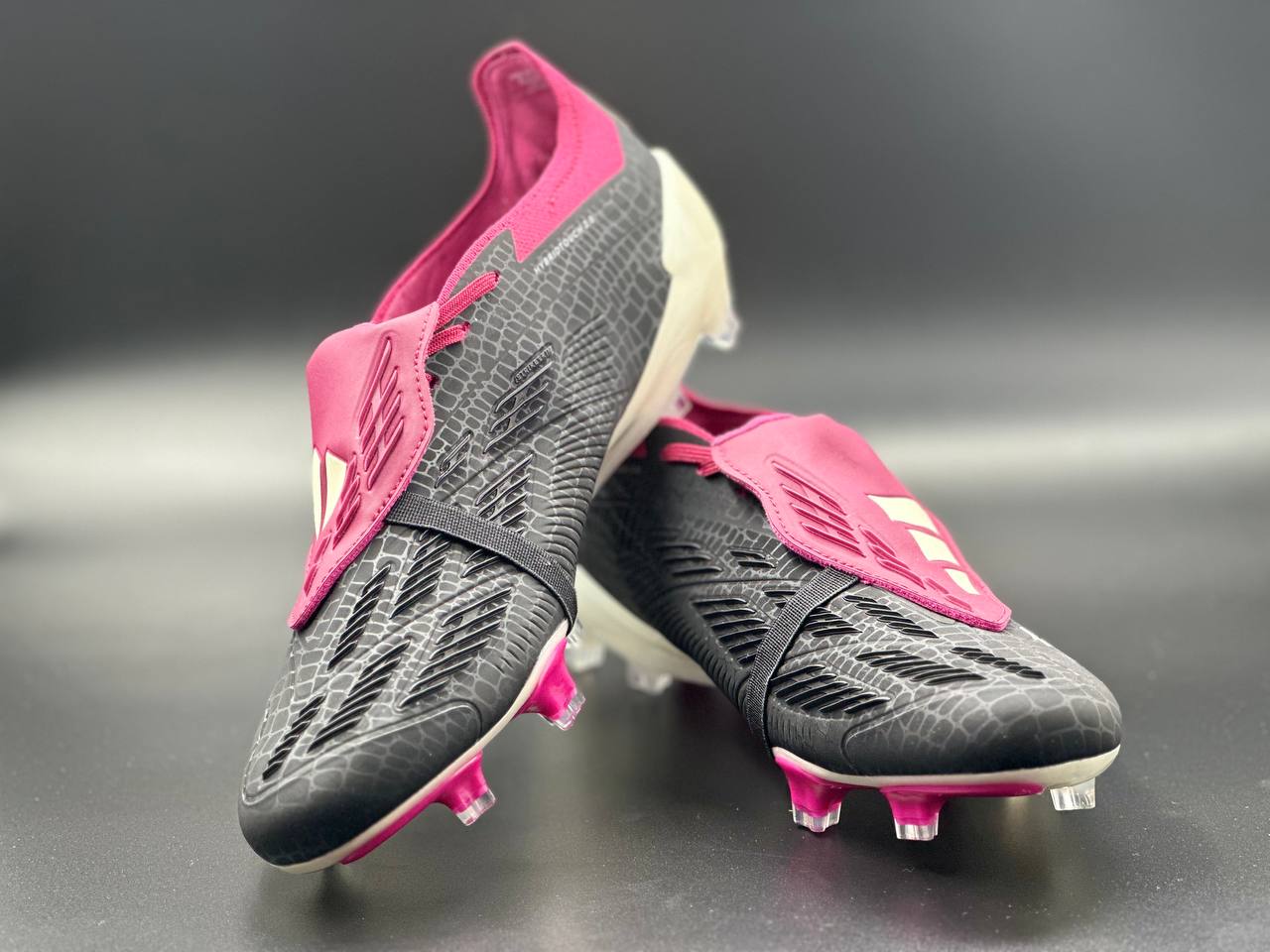 Футбольные бутсы Adidas Predator Elite Bellingham фиолетовые черные