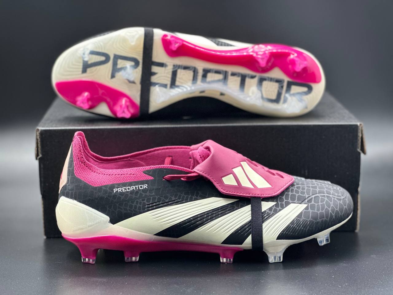 Футбольные бутсы Adidas Predator Elite Bellingham фиолетовые черные